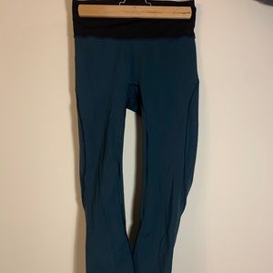 Lulu Lemon Cropped Work Out Tights